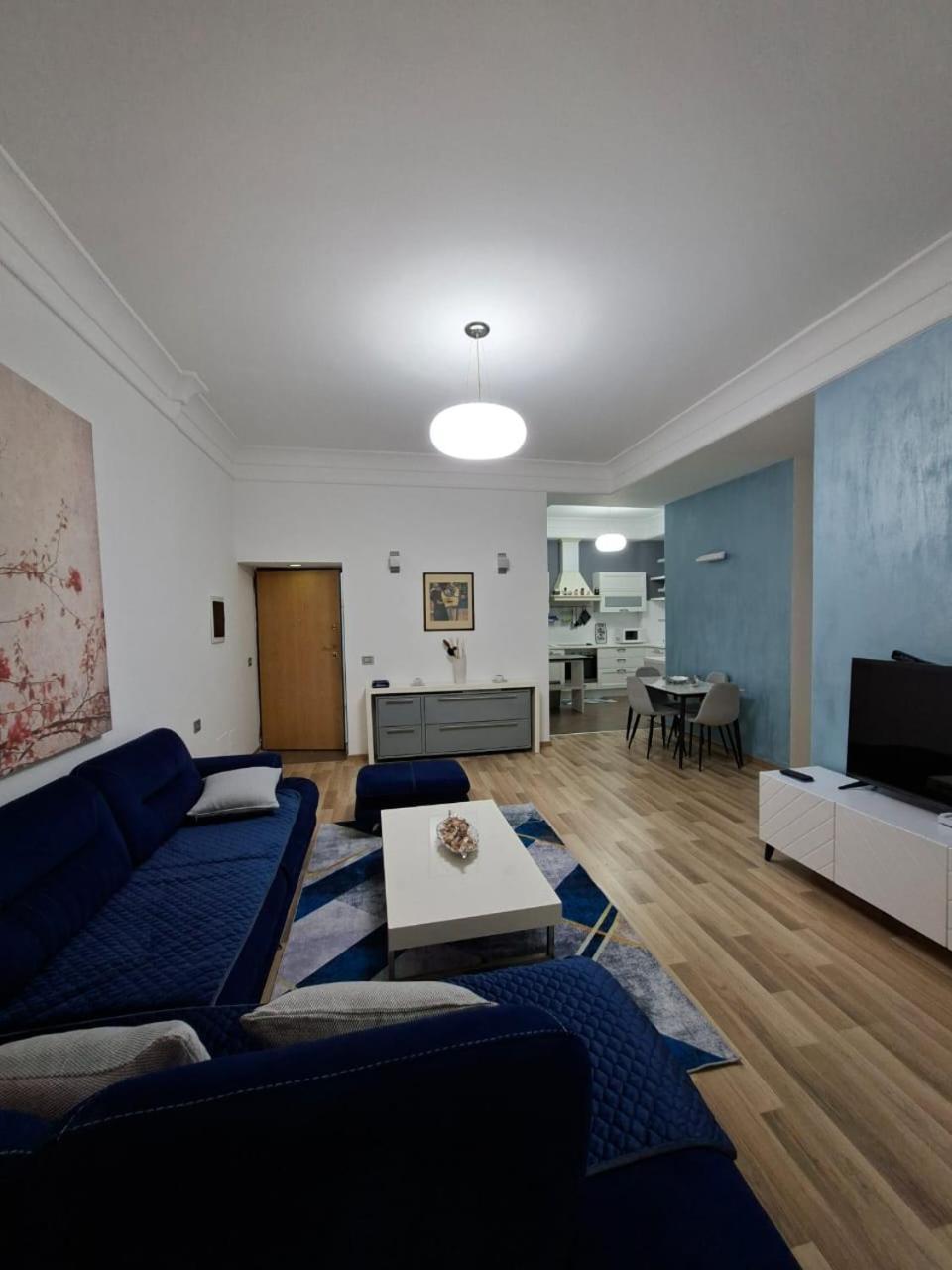 Peaky Hotel Durres Bagian luar foto