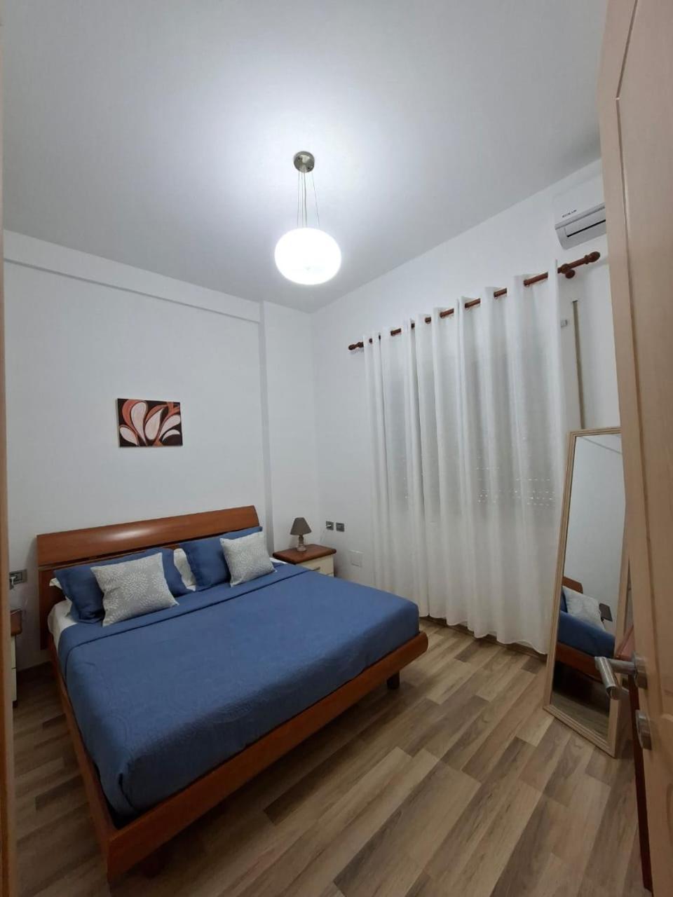 Peaky Hotel Durres Bagian luar foto